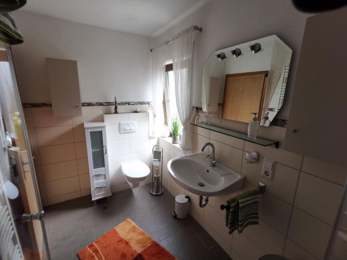 Ferienwohnung Moselblick 브루티크판켈 외부 사진