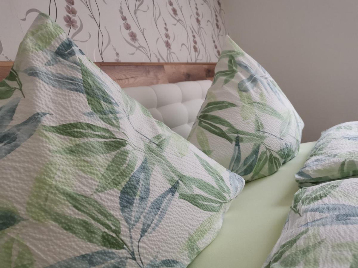 Ferienwohnung Moselblick 브루티크판켈 외부 사진
