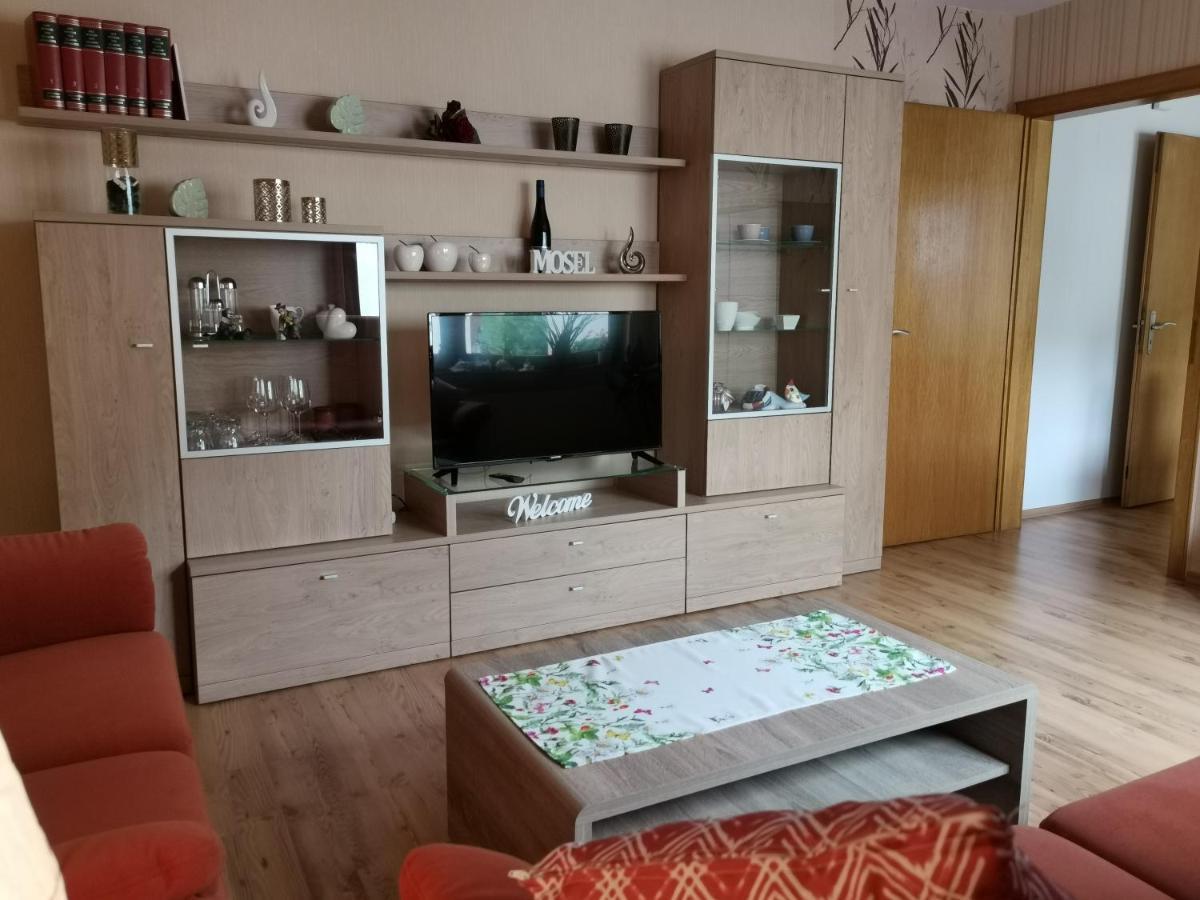 Ferienwohnung Moselblick 브루티크판켈 외부 사진