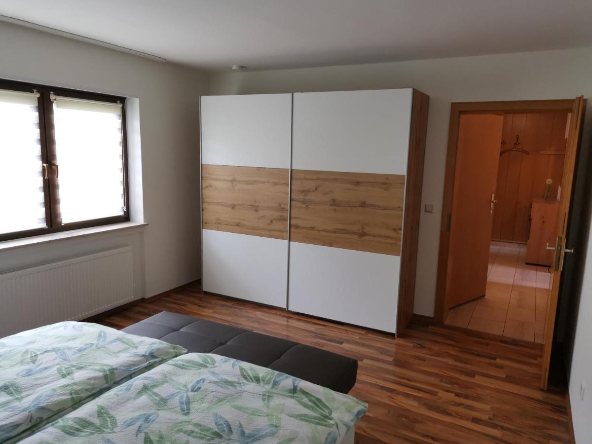Ferienwohnung Moselblick 브루티크판켈 외부 사진